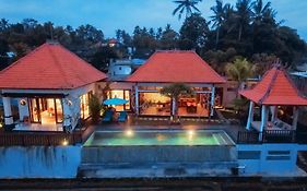 Umah Sunset